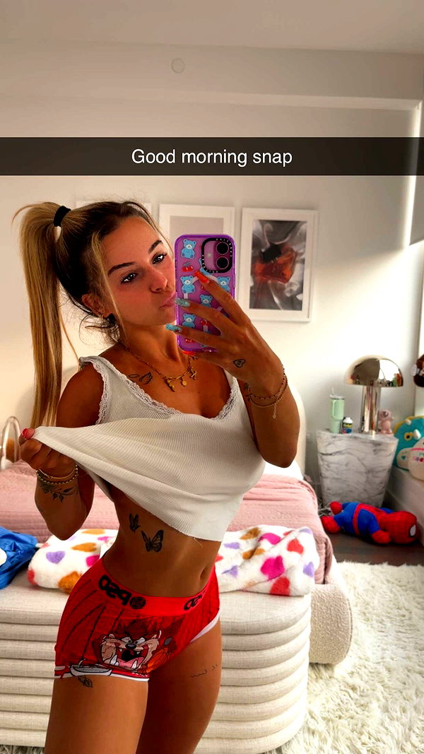 kaitlyn_krems snapchat image archive image