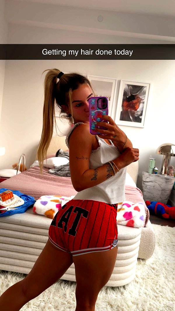 kaitlyn_krems snapchat image archive image