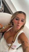 kaitlyn_krems Altpins Profile Picture
