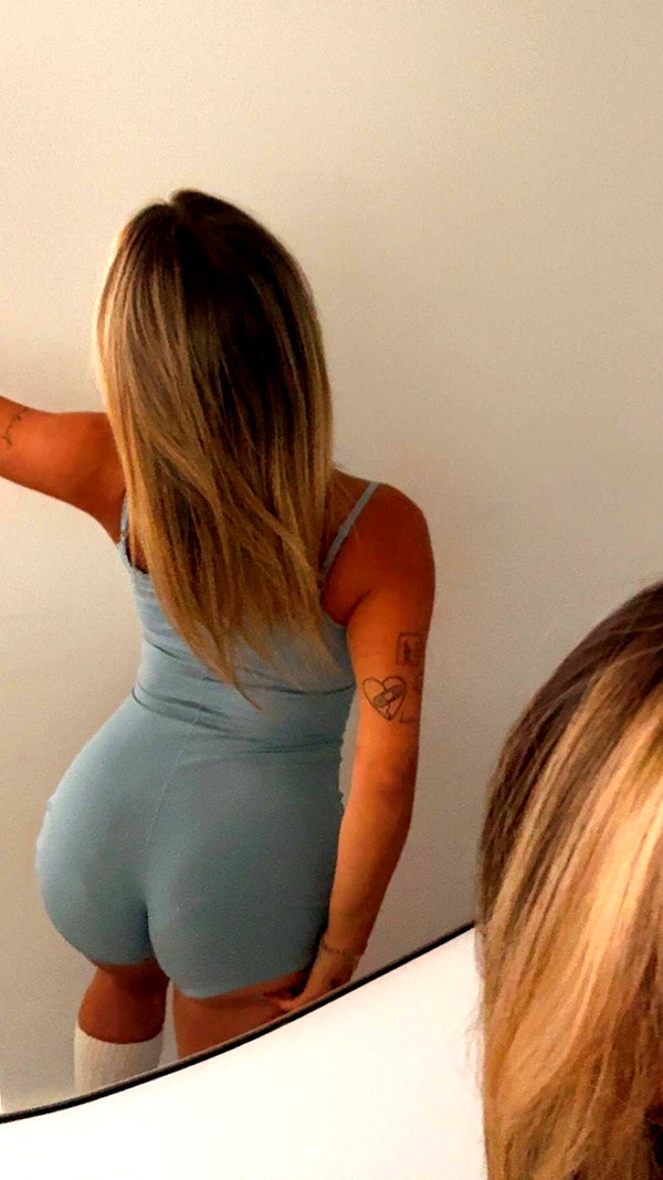 kaitlyn_krems snapchat image archive image
