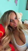 kaitlyn_krems Altpins Profile Picture