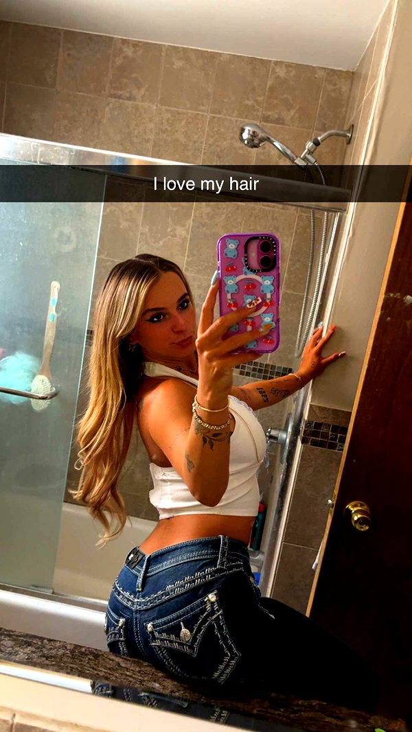 kaitlyn_krems snapchat image archive image