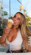 kaitlyn_krems Altpins Profile Picture