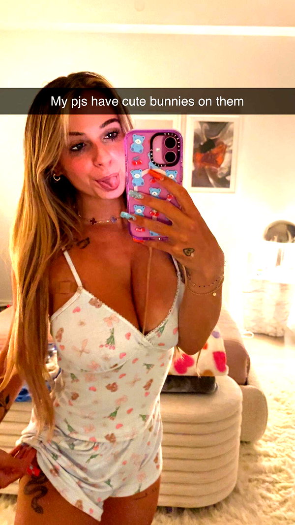 kaitlyn_krems snapchat image archive image
