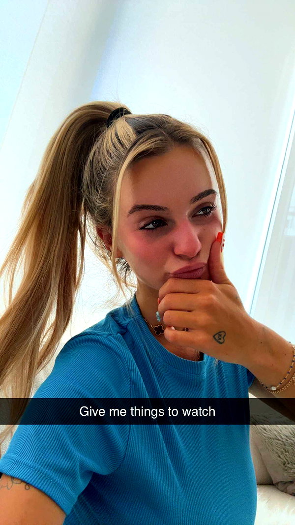kaitlyn_krems snapchat image archive image