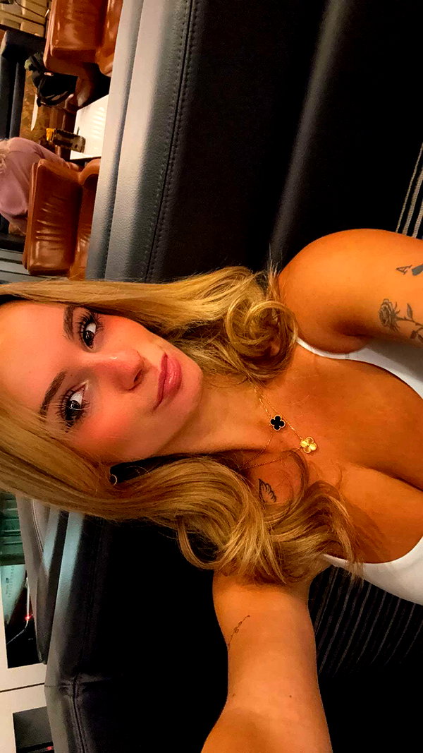 kaitlyn_krems snapchat image archive image
