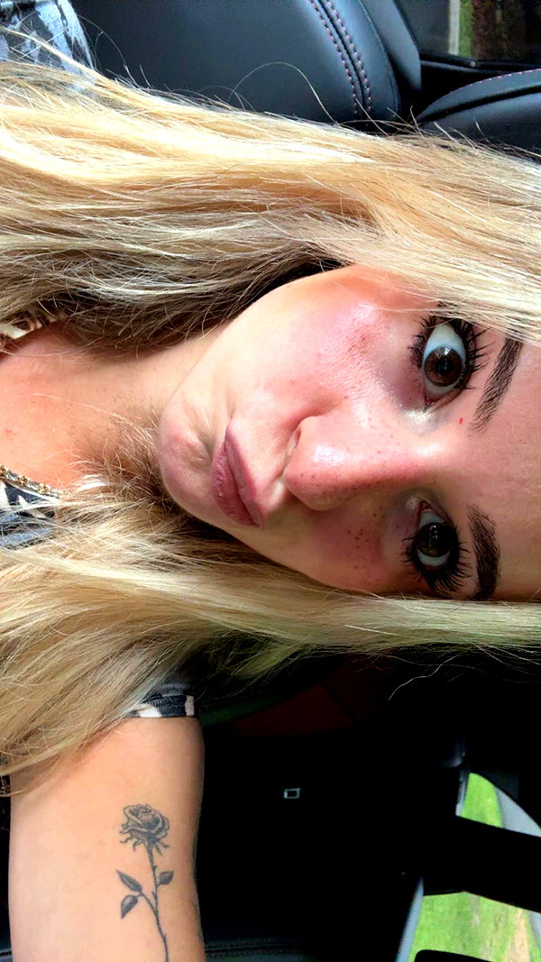 kaitlyn_krems snapchat image archive image