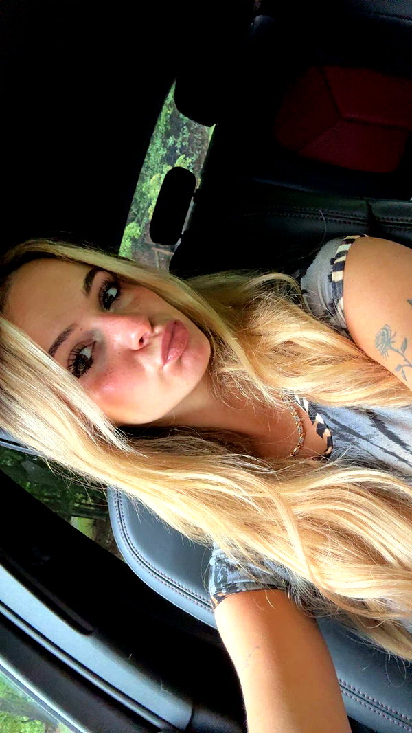 kaitlyn_krems snapchat image archive image