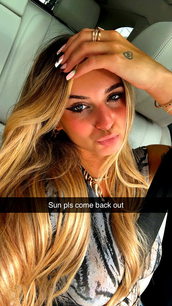 kaitlyn_krems snapchat image archive image