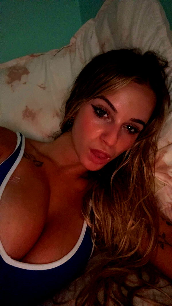 kaitlyn_krems snapchat image archive image
