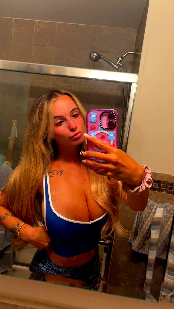 kaitlyn_krems snapchat image archive image