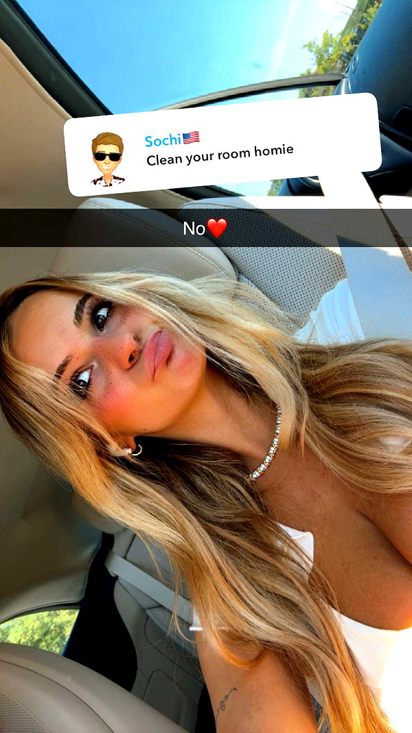 kaitlyn_krems snapchat image archive image
