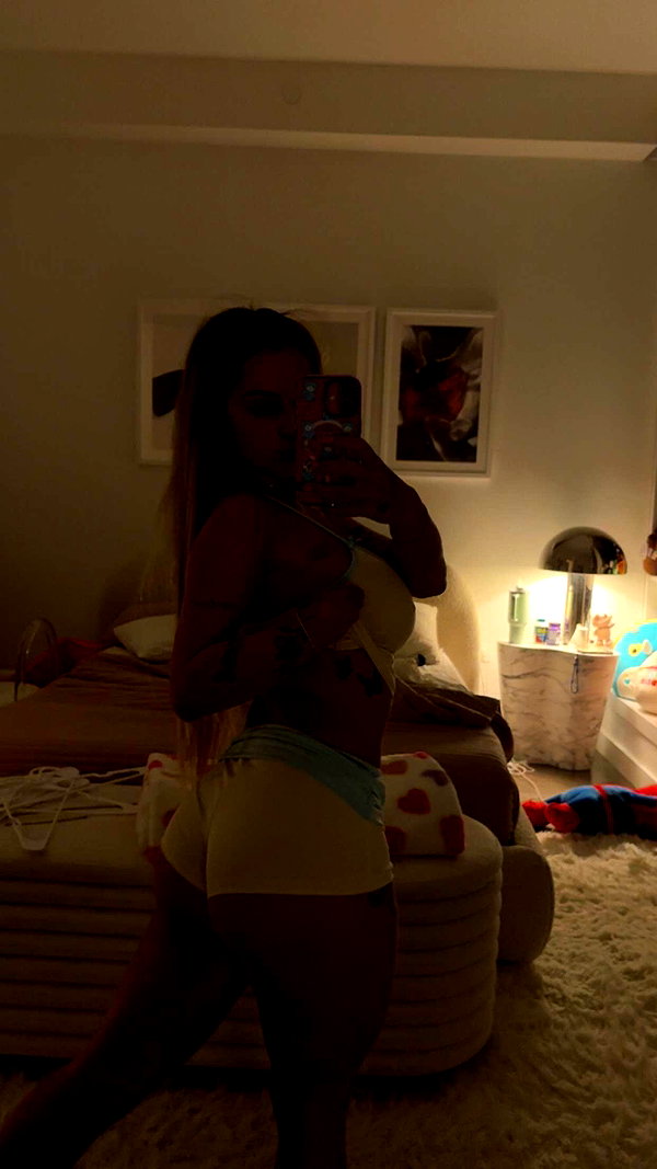 kaitlyn_krems snapchat image archive image
