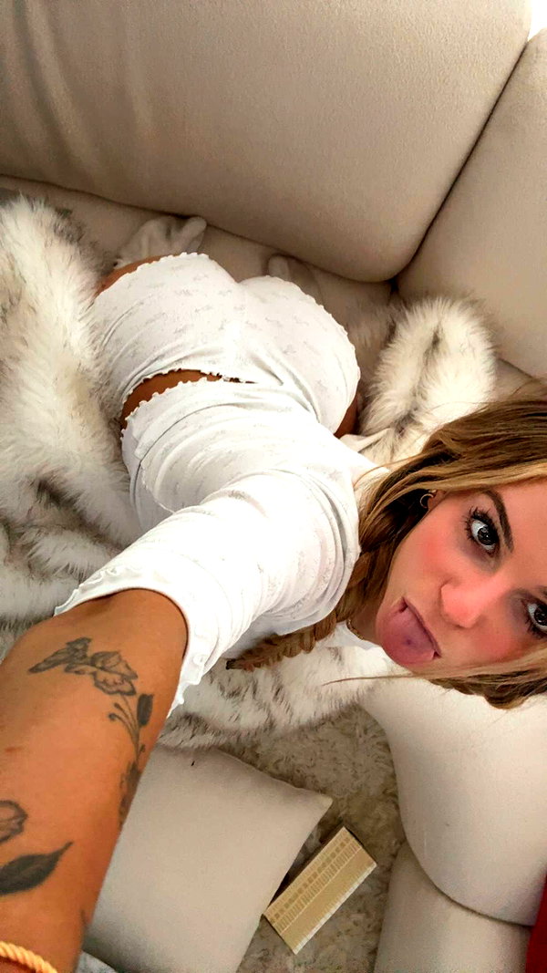 kaitlyn_krems snapchat image archive image