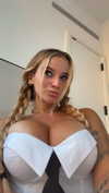 kaitlyn_krems Altpins Profile Picture