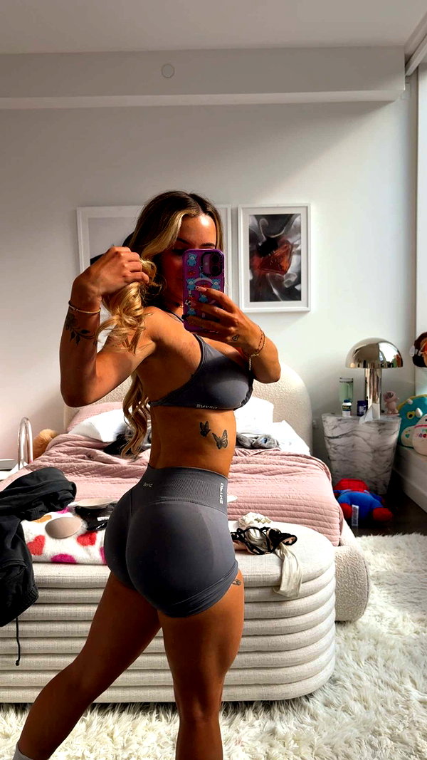 kaitlyn_krems snapchat image archive image
