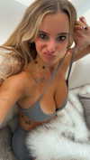 kaitlyn_krems Altpins Profile Picture