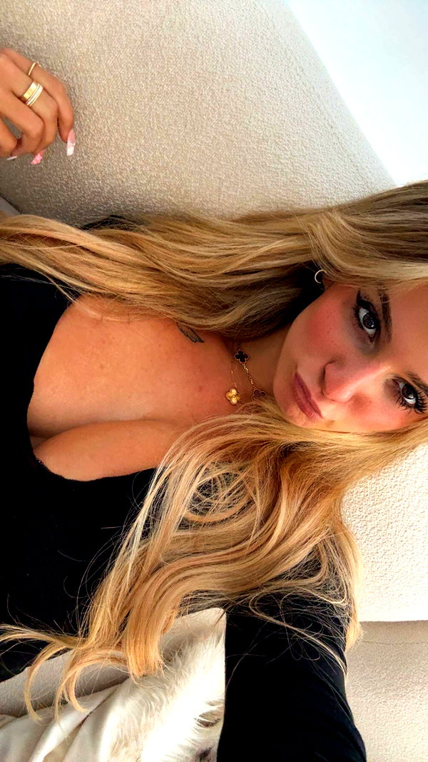 kaitlyn_krems snapchat image archive image