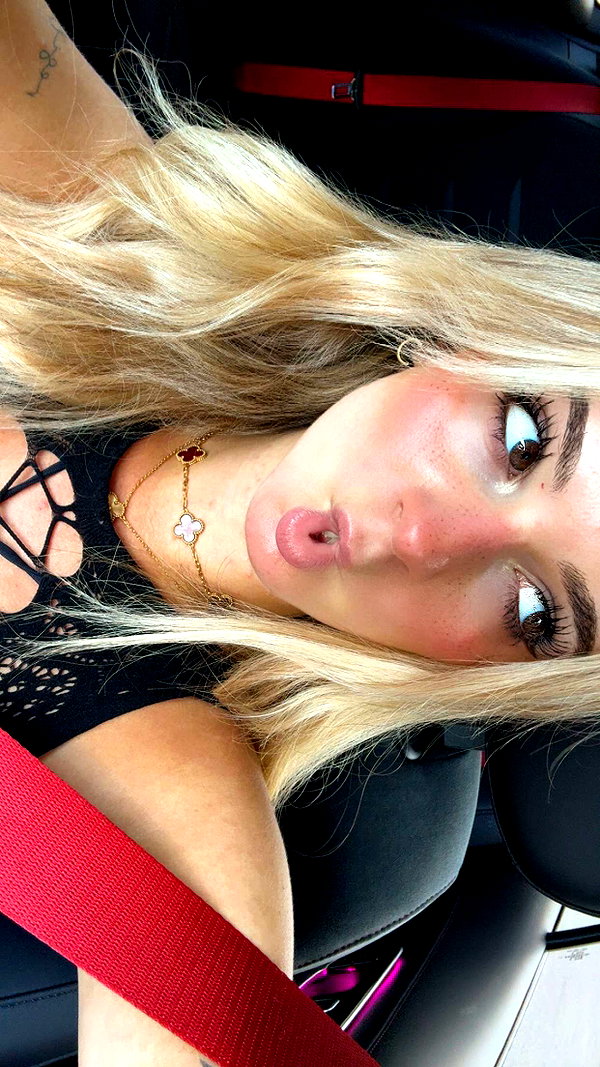kaitlyn_krems snapchat image archive image