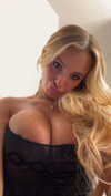 kaitlyn_krems Altpins Profile Picture