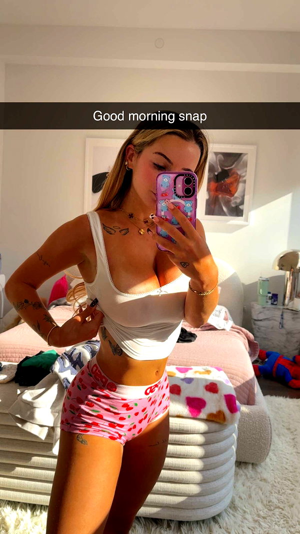 kaitlyn_krems snapchat image archive image