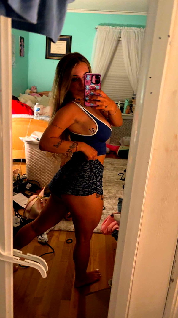 kaitlyn_krems snapchat image archive image