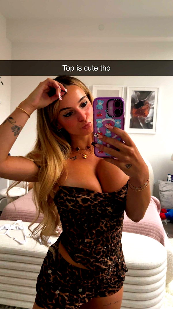 kaitlyn_krems snapchat image archive image