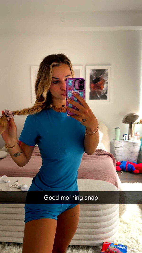 kaitlyn_krems snapchat image archive image