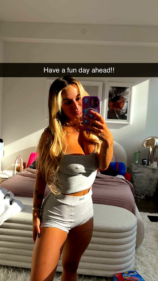 kaitlyn_krems snapchat image archive image