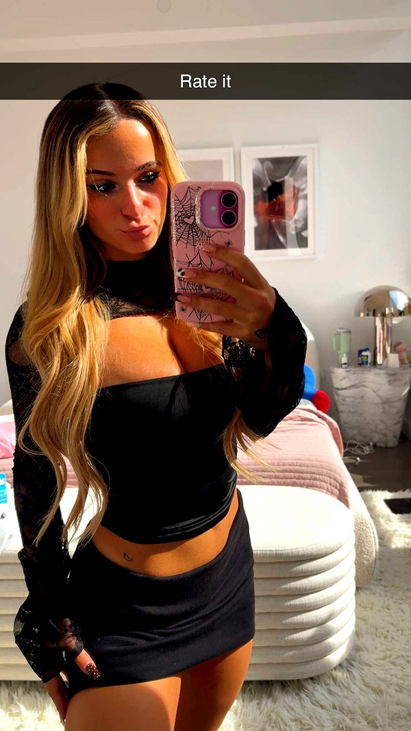 kaitlyn_krems snapchat image archive image