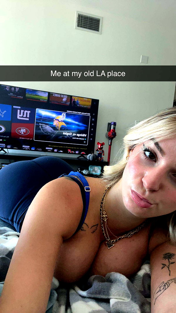 kaitlyn_krems snapchat image archive image