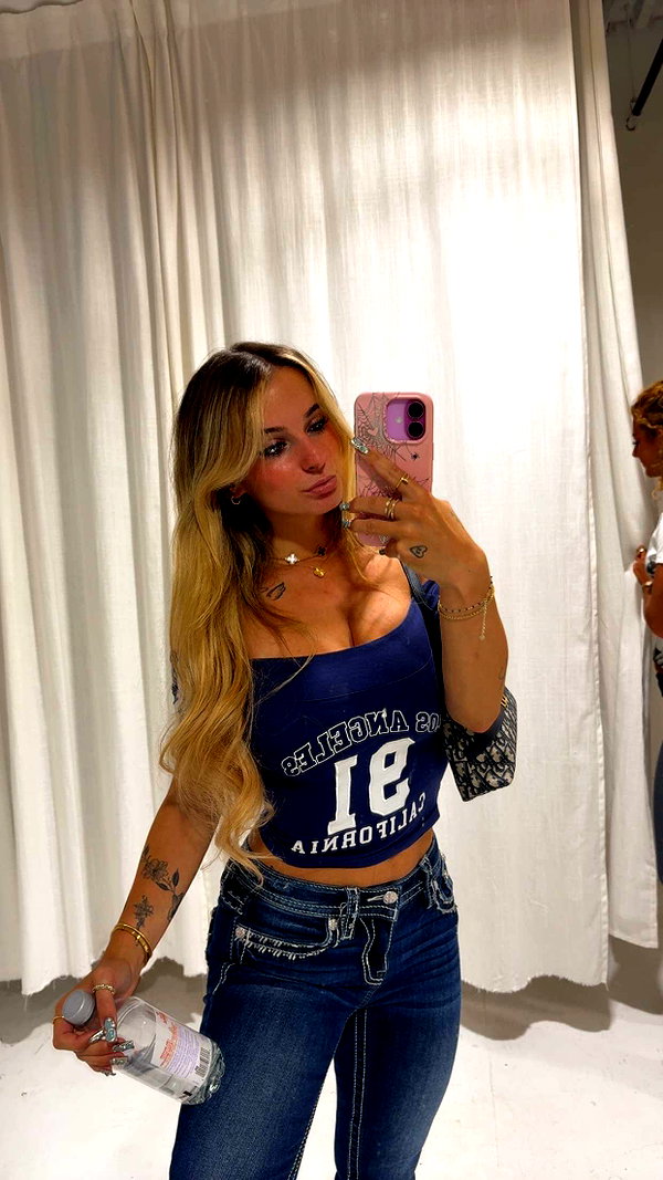 kaitlyn_krems snapchat image archive image