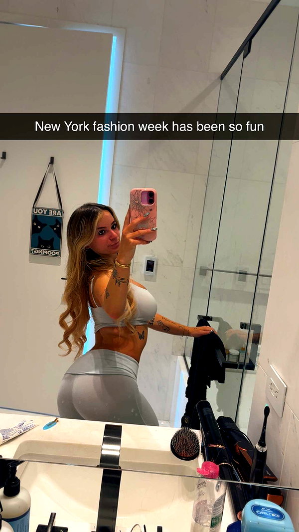 kaitlyn_krems snapchat image archive image