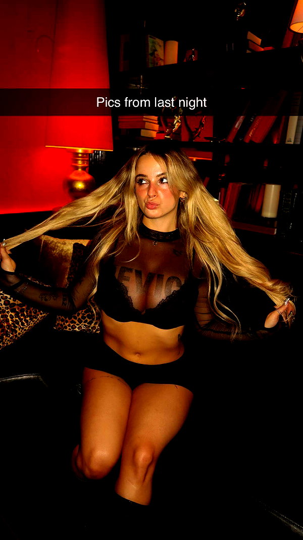 kaitlyn_krems snapchat image archive image