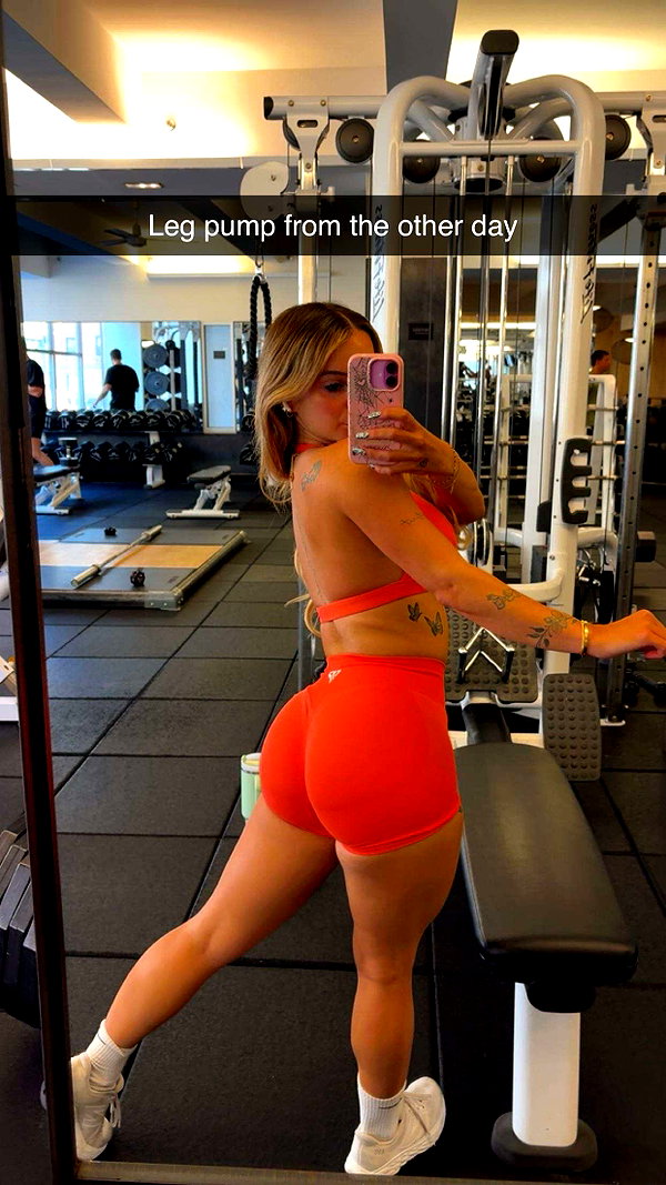kaitlyn_krems snapchat image archive image