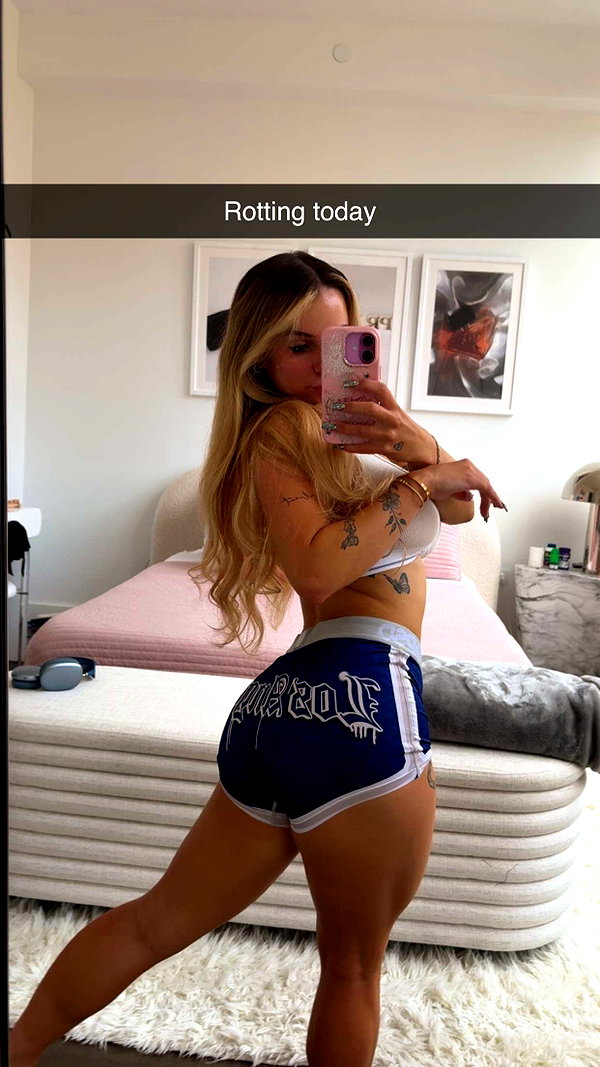 kaitlyn_krems snapchat image archive image