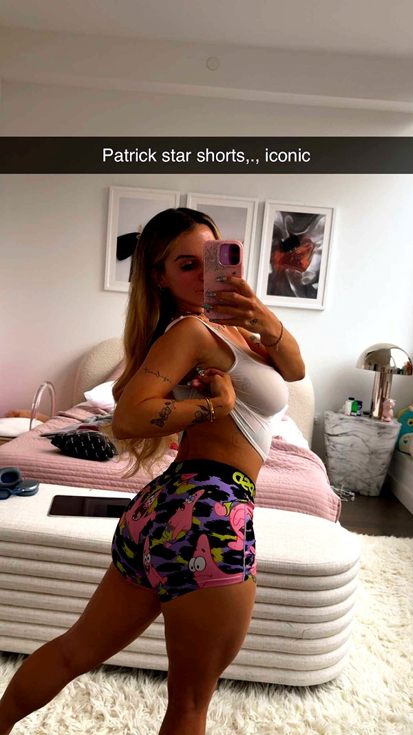 kaitlyn_krems snapchat image archive image