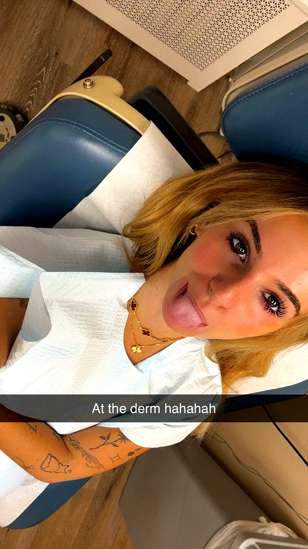 kaitlyn_krems snapchat image archive image