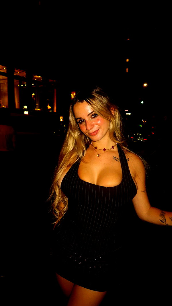kaitlyn_krems snapchat image archive image