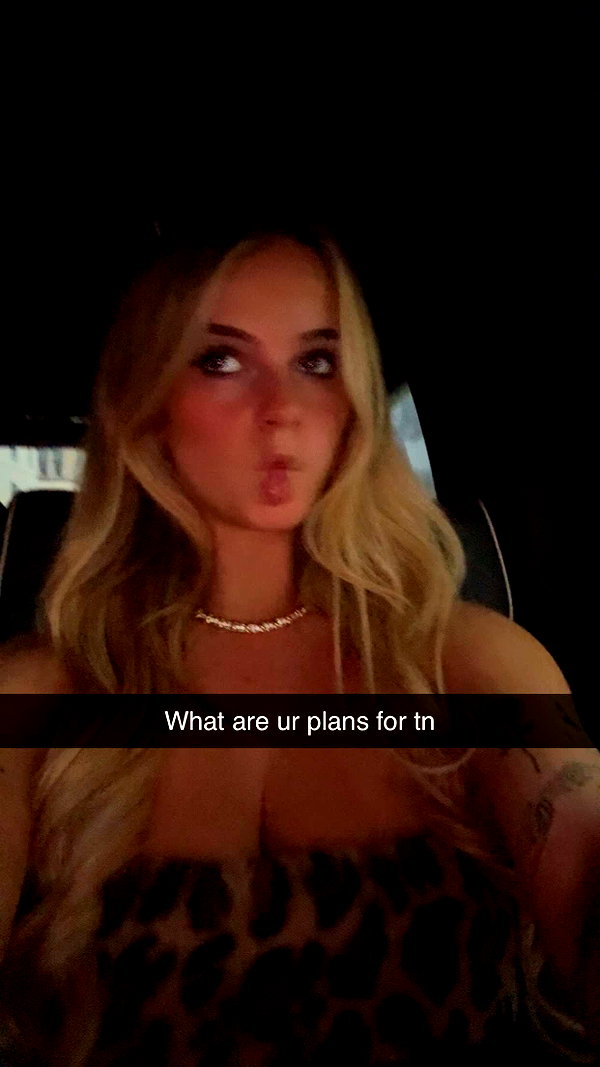 kaitlyn_krems snapchat image archive image