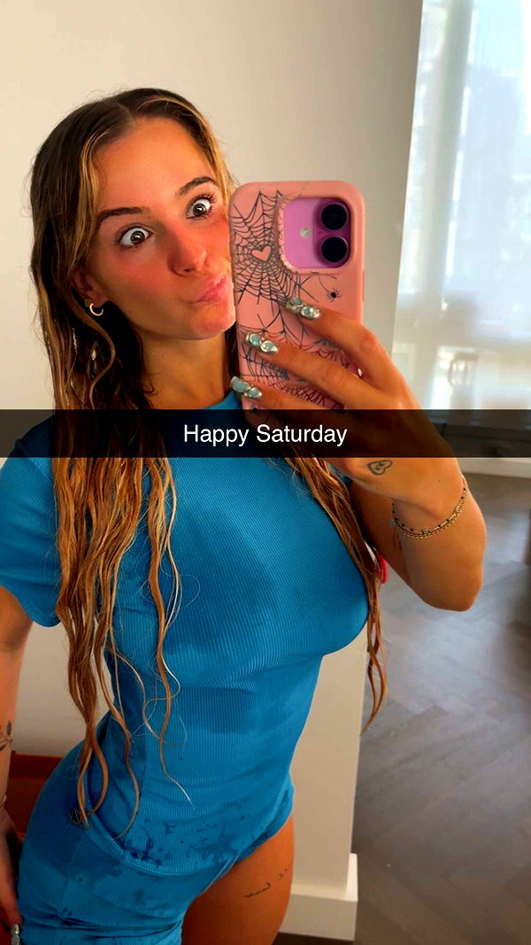kaitlyn_krems snapchat image archive image