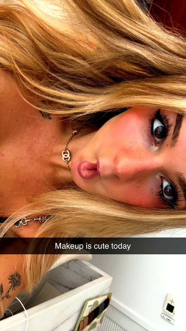 kaitlyn_krems snapchat image archive image