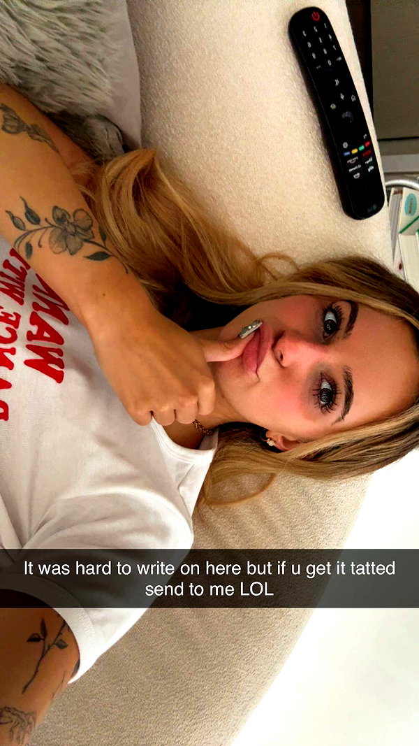 kaitlyn_krems snapchat image archive image