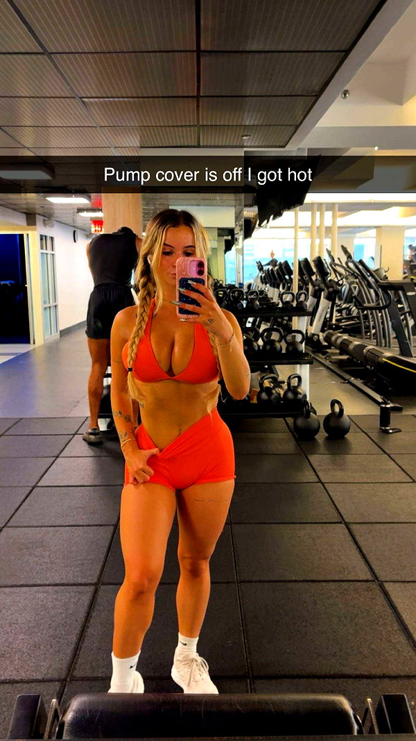 kaitlyn_krems snapchat image archive image