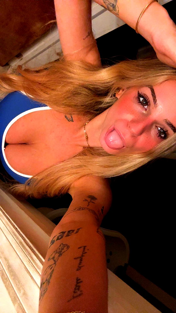 kaitlyn_krems snapchat image archive image