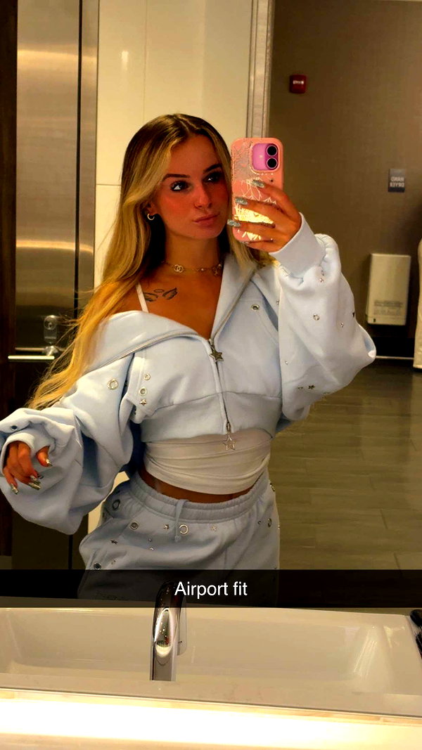 kaitlyn_krems snapchat image archive image