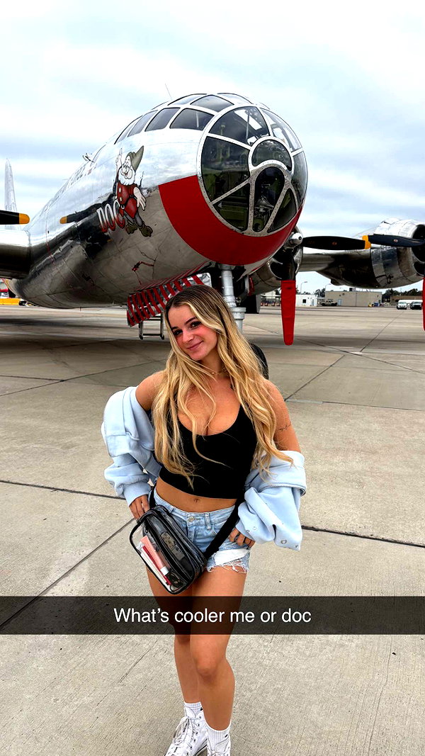 kaitlyn_krems snapchat image archive image