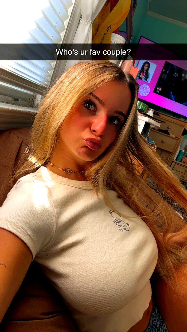 kaitlyn_krems snapchat image archive image