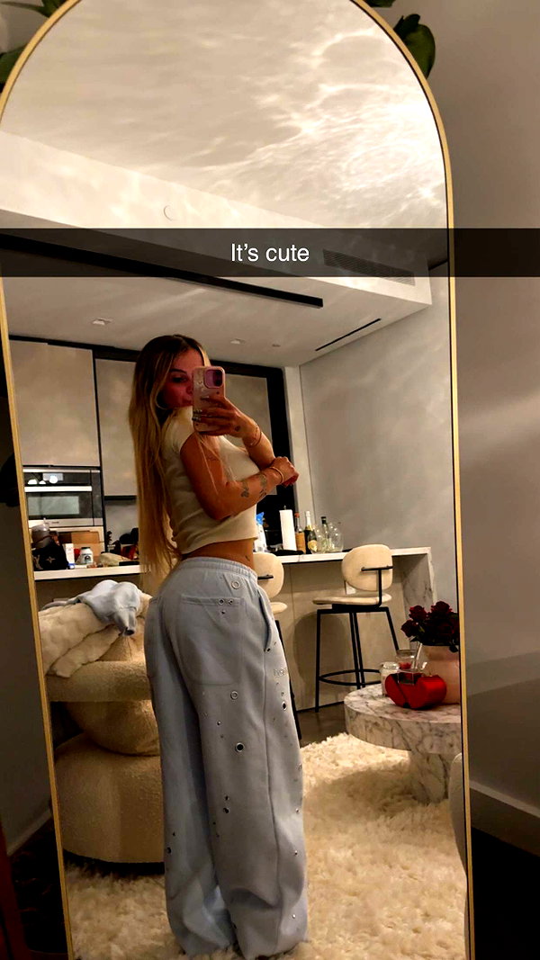 kaitlyn_krems snapchat image archive image