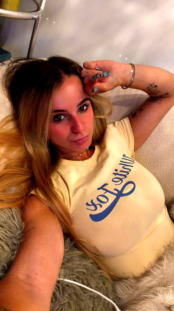 kaitlyn_krems snapchat image archive image